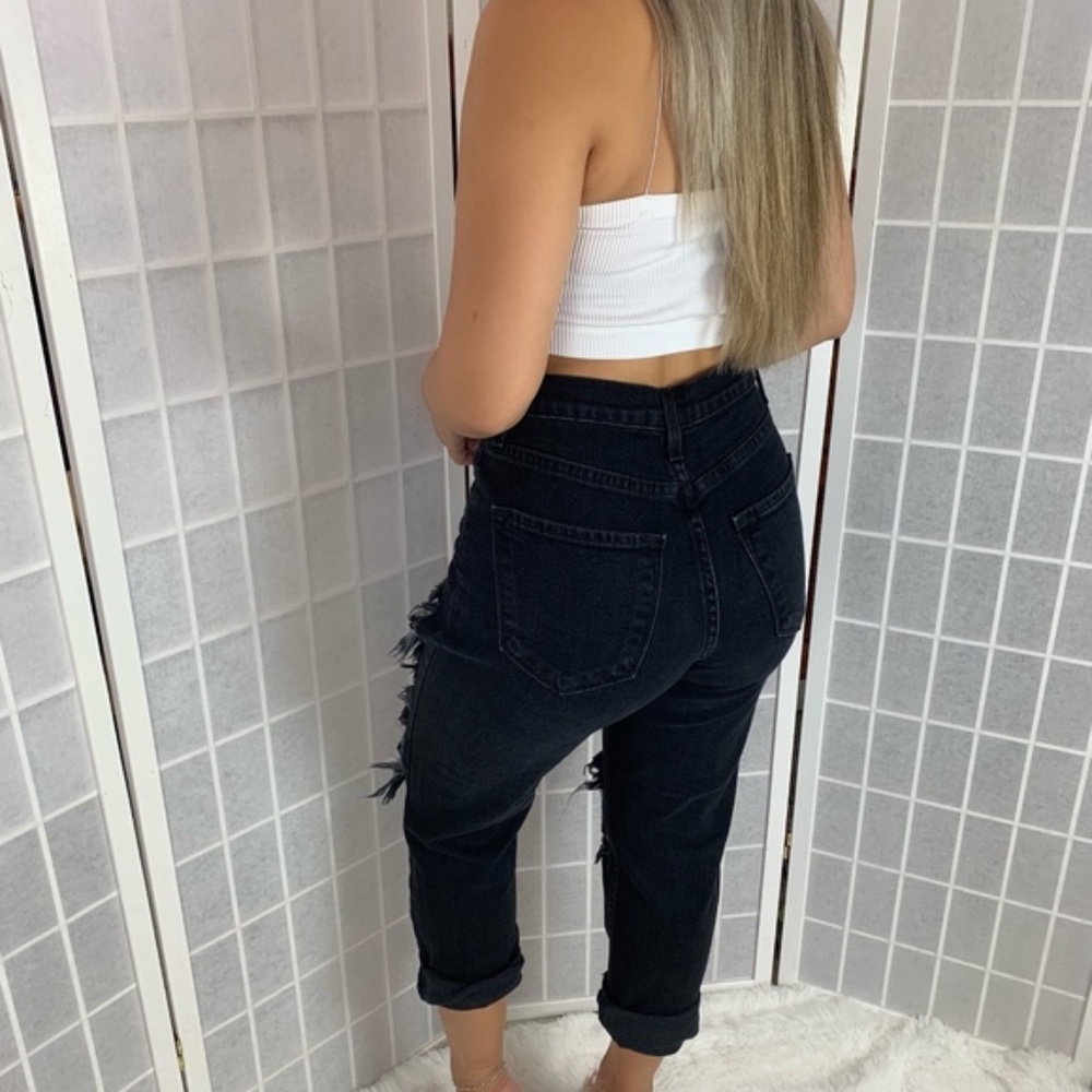 High Waisted Mom Jeans Distressed - Picture 2 of 3